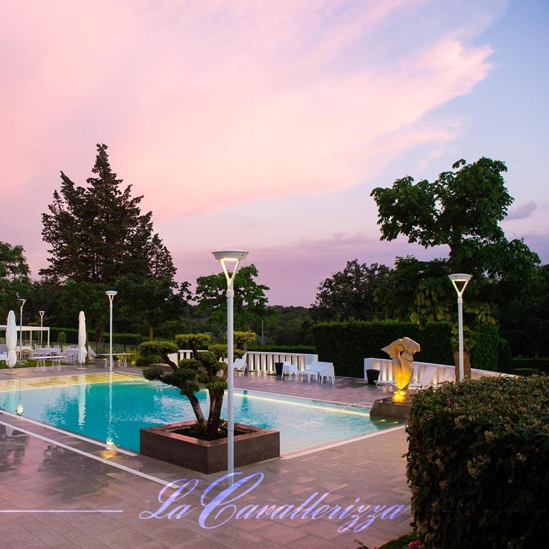 Tenuta La Cavallerizza Gravina in Puglia Exterior photo